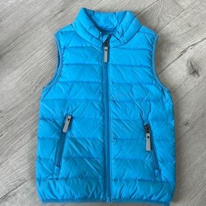 HA puffy vest